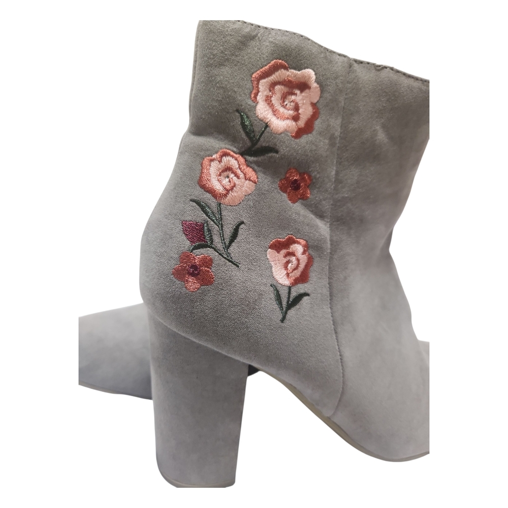 Report Gray Floral Embroidered Suede Ankle Boots Booties Women's Size 7.5 - Picture 8 of 15
